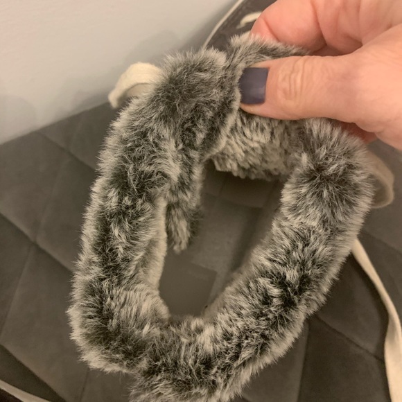 Brand new Dolce vita fur lined suede high tops - Picture 4 of 5